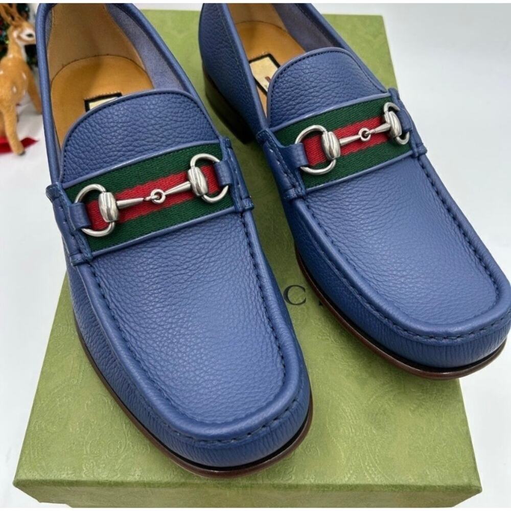 Men’s Gucci, leather web horse bit loafer size 8 fits 8.5 US made in Italy